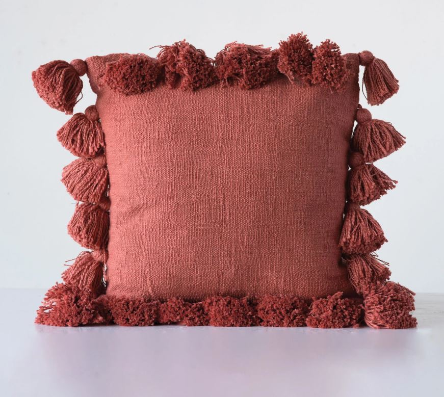 Cotton Pillow w/ Tassels Red 18in