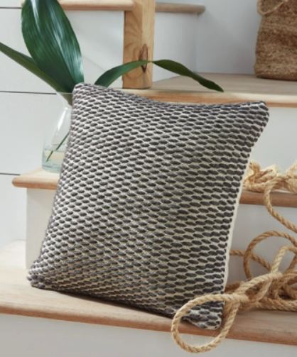 Bertin Pillow 20in