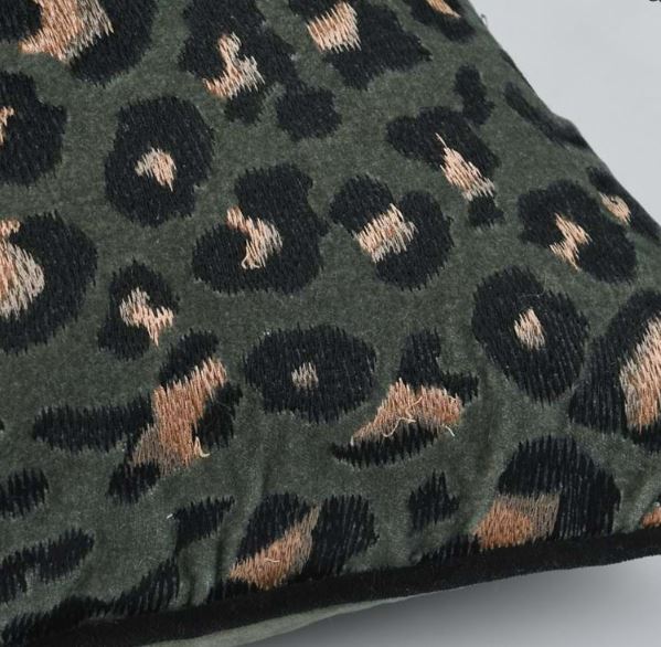 Gunner Forest Green Multi Pillow 20x20in