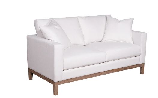 Elia Loveseat