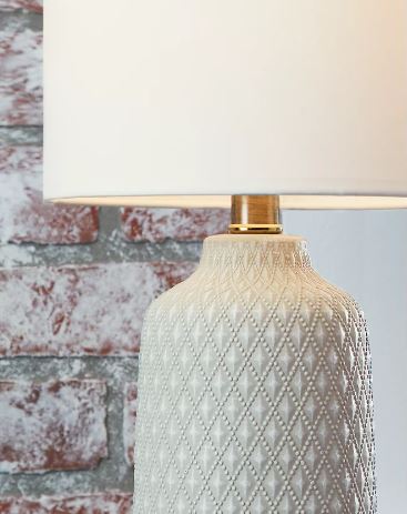 Donnford Table Lamp