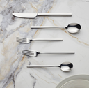 Oneida Dean Mirror 20-Pce Flatware Set