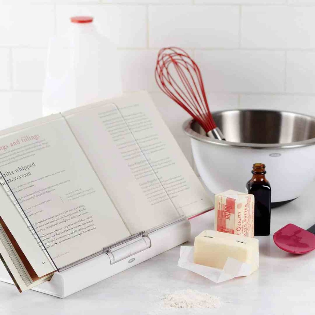 OXO Good Grips Silicone Balloon Whisk 11in