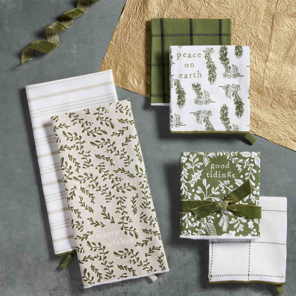 Merry White Christmas Towel Set