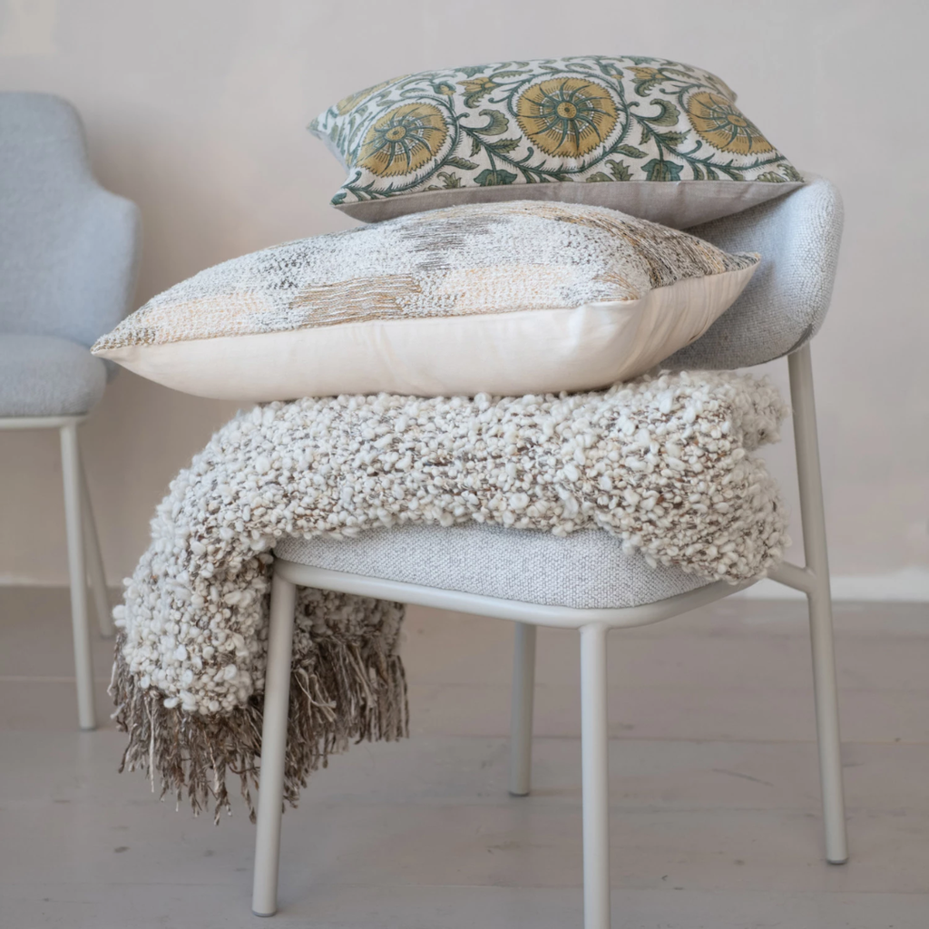 Woven New Zealand Wool Blend Shag Throw With Fringe
