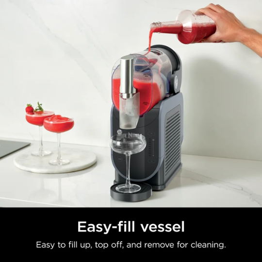 Ninja Slushi Professional Frozen Drink Maker