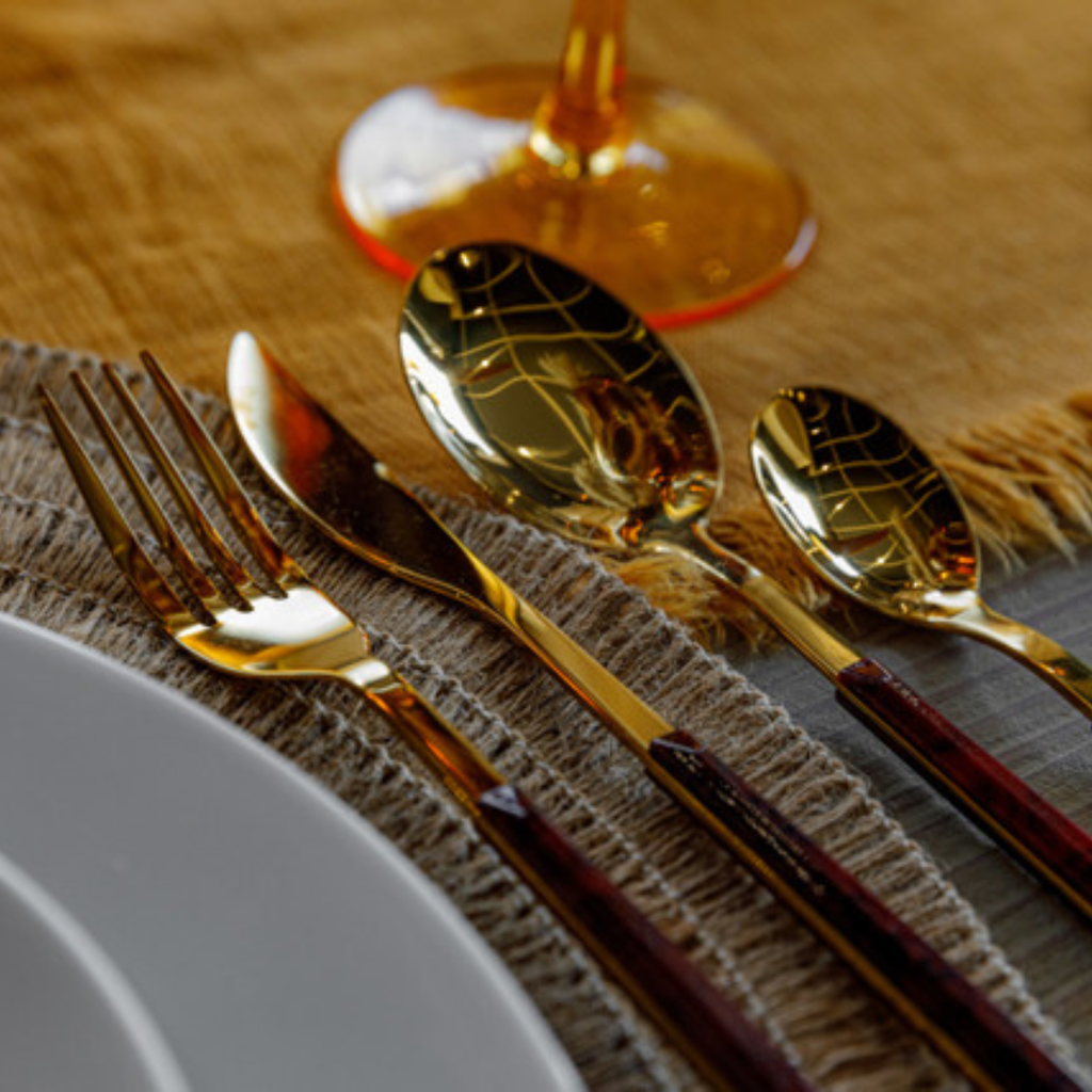 Tortoiseshell Flatware Set 16pc