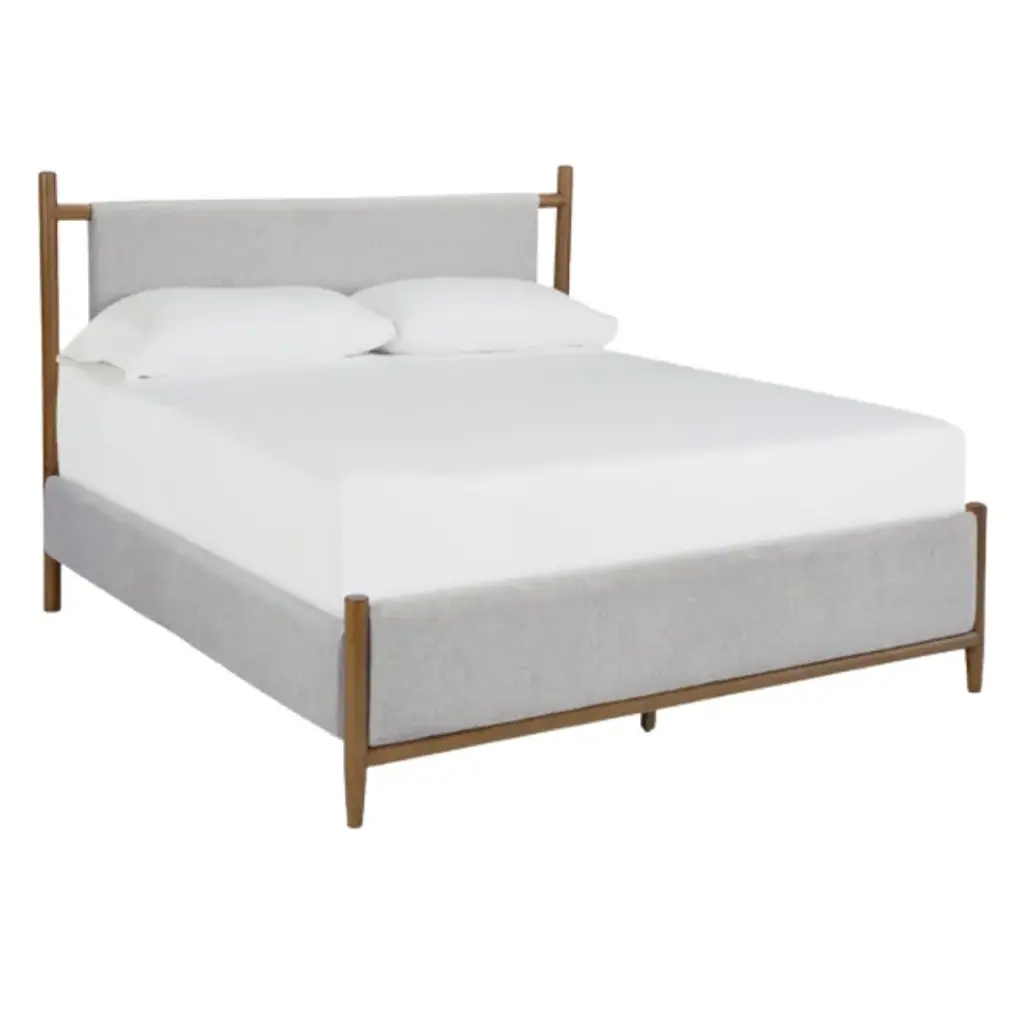 Lyncott King Upholstered Bed