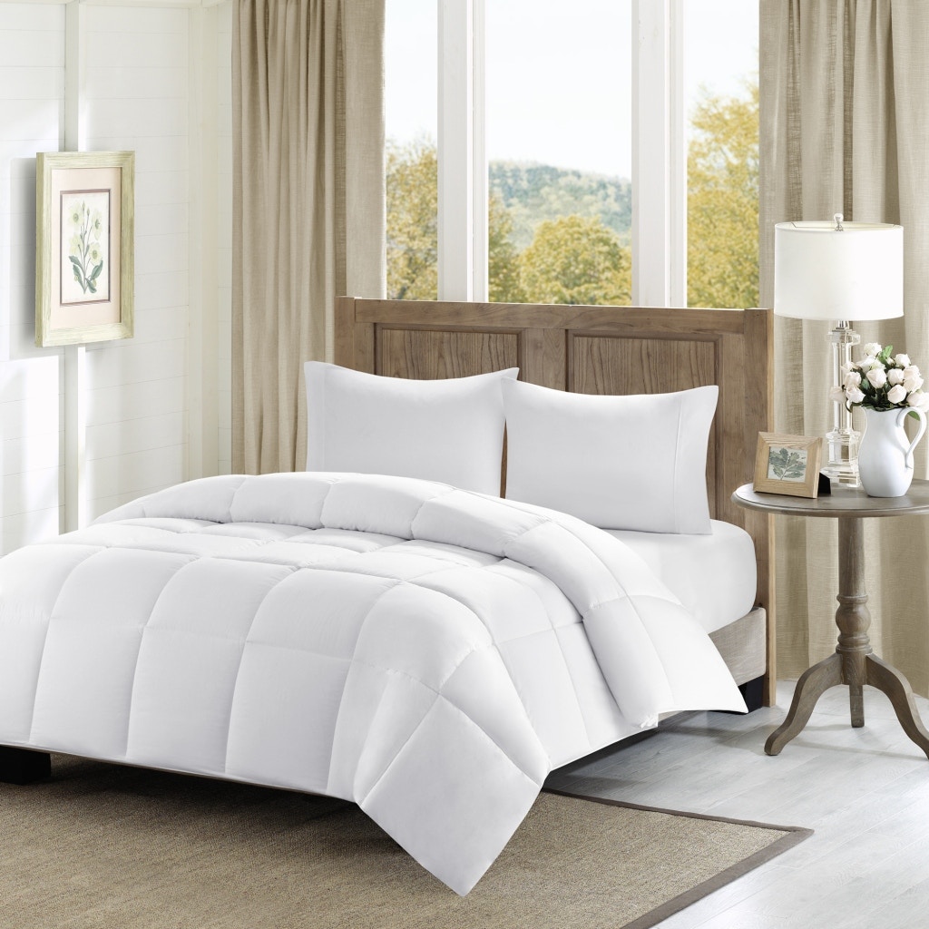 Winfield Luxury Down Alternative Comforter Twin